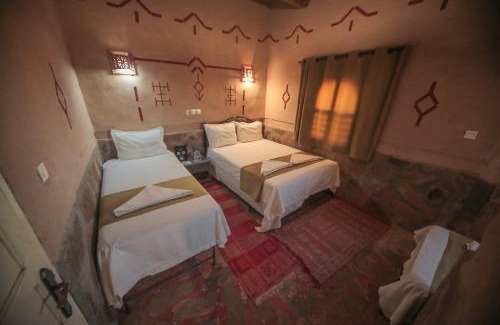 Nekob Bed & Breakfast | Hotel Kasbah Ennakhile - Authentic Stay in Nkob