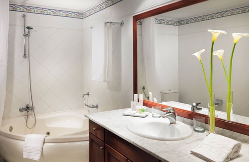 Las Arenas Hotel | Hotel Las Aguilas Tenerife, Affiliated by Melia