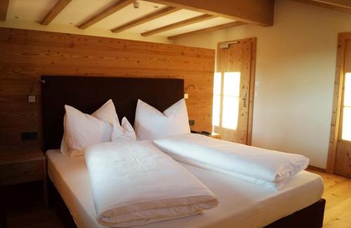 Tires Hotel | Hotel Laurin