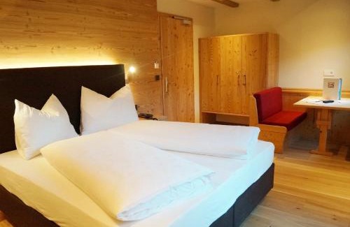 Tires Hotel | Hotel Laurin