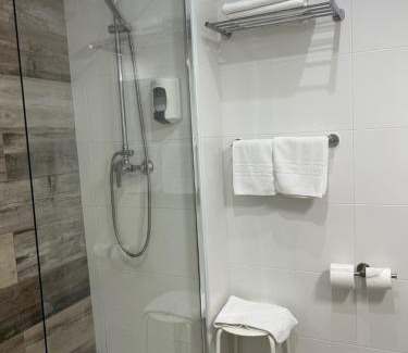 Torrelavega Hotel | Hotel Marqués de Santillana