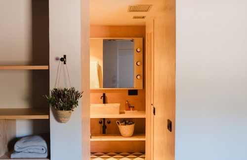 El Bruc Hotel | Hotel Masia Can Farrés