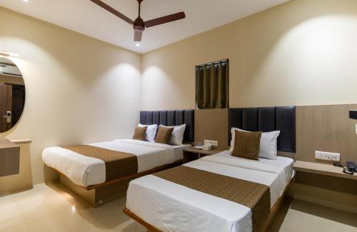 Kalina Hotel | Hotel Metroplex Near BKC