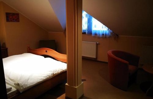 Lipany Hotel | Hotel Mladosť