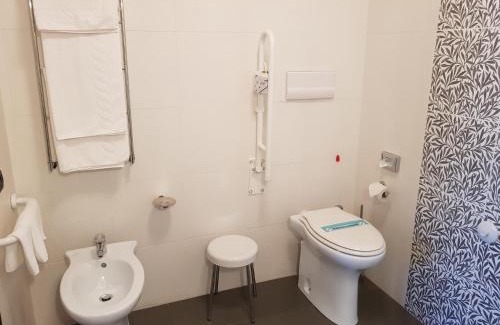 Peschiera Borromeo Hotel | Hotel Montini Linate Airport