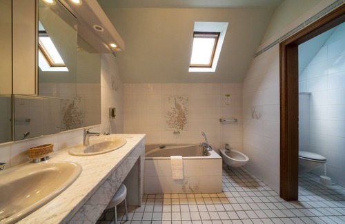 Saint-Hippolyte Hotel | Hotel Munsch