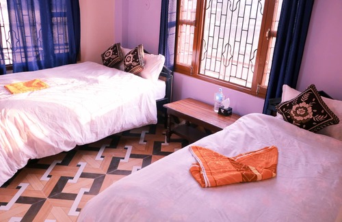 Sauraha Hotel | Hotel National Park