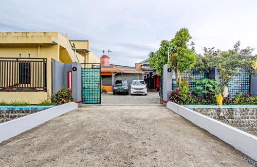 Cilacap Hotel | Hotel O Amole Paviliun Syariah