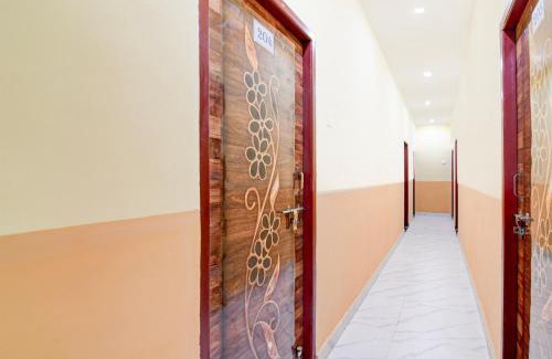 Kamarhati Hotel | Hotel O Chowdhury Guest House