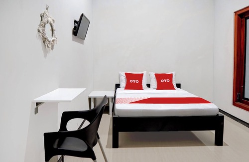 Ponorogo Hotel | Hotel O MIOXIO Syariah Kost