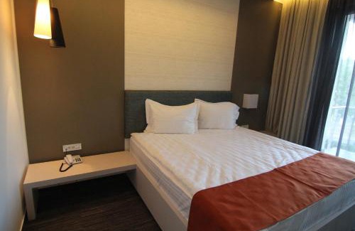 Constanta Hotel | Hotel On Plonge Junior