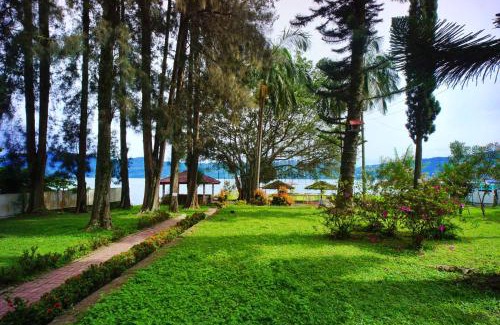 Tuk Tuk Hotel | Hotel Pandu Lakeside Tuktuk