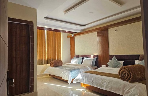 Badrinath Hotel | Hotel Pinnacle Peaks