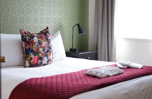 Queanbeyan Hotel | Hotel Queanbeyan Canberra