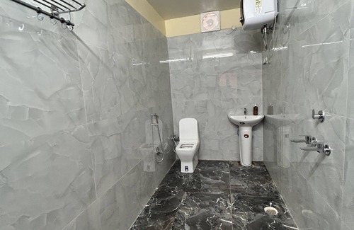 Faizabad Hotel | Hotel Raj Darbar