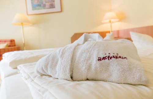 Dannenfels Hotel | Hotel - Restaurant Bastenhaus