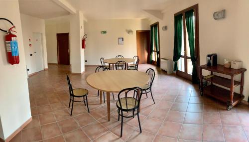 Novellara Hotel | Hotel Riviera Ristorante La Briciola