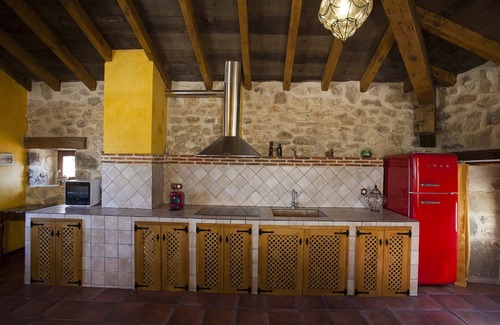 Bisjueces Hotel | Hotel Rural La Torre de Bisjueces