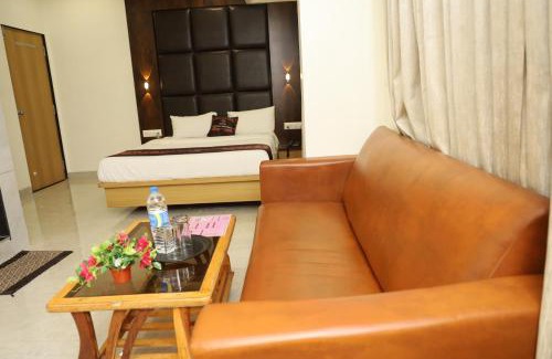 Belapur Hotel | Hotel Satyam Residency