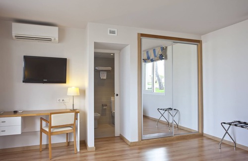 Cala en Porter Hotel | Hotel Seth Playa Azul