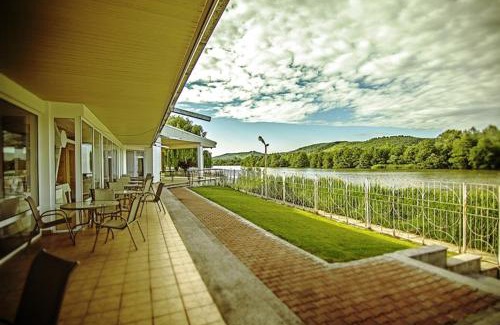 Bascov Hotel | Hotel Star