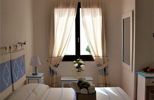 Torre dei Corsari Hotel | Hotel Trinità dei Corsari