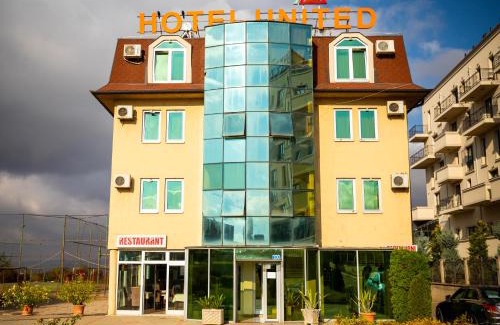 Çagllavicë Hotel | Hotel United