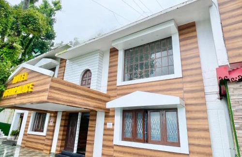 The Mall Road Hotel | HOTEL USHA PALACE ! MUSSOORIE होटल उषा पैलेस ஹோட்டல் உஷா பேலஸ் હોટેલ ઉષા પેલેસ ਹੋਟਲ ਊਸ਼ਾ ਪੈਲੇਸ near mall road hotel-with-mountain-view Spacious-Room-with-wi-fi-and-Parking-availability, best hotel in Mussoorie