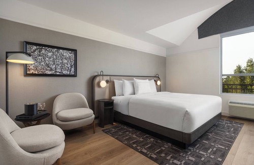 Bromont Hotel | Hotel Vallea Bromont, Tapestry Collection by Hilton