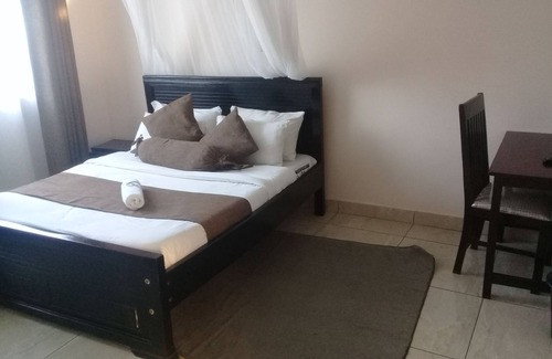 Naivasha Hotel | Hotel Wagon Wheel