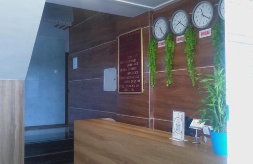 Kopar Khairane Hotel | Hotels In Ghansoli With Air Conditioner, Smoking, Laundry