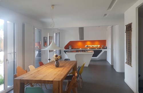 Saint-Martin House | House 10 minutes walk from the center, 14 minutes by car from the sea