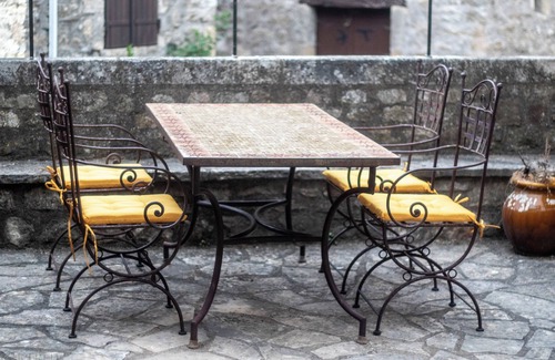 La Tour-Sur-Orb House | House 110m² Le gîte de la Source Boussagues, medieval village