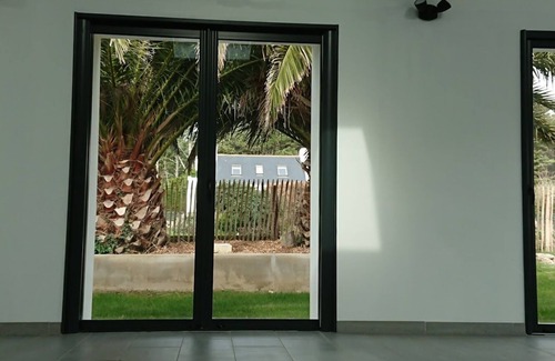 Bangor House | House 2 to 10 people with indoor heated pool in Belle Île