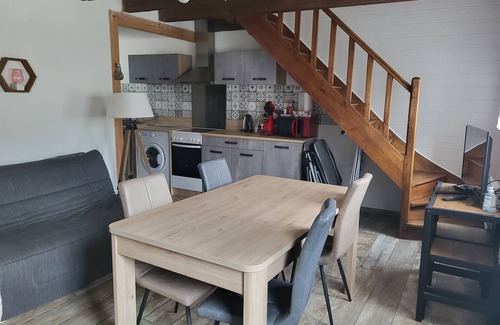 Mandailles-Saint-Julien House | House 3 nights minimum.