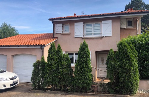 Saint-Cyr-au-Mont-d'Or House | House 4 bedrooms 3 bathrooms swimming pool and tennis 5 min from Lyon