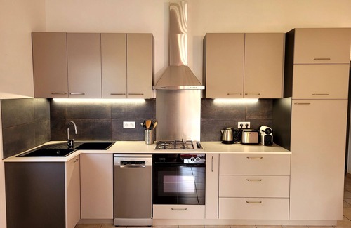 Villefranque House | House 4 guests in the Basque Country heated pool