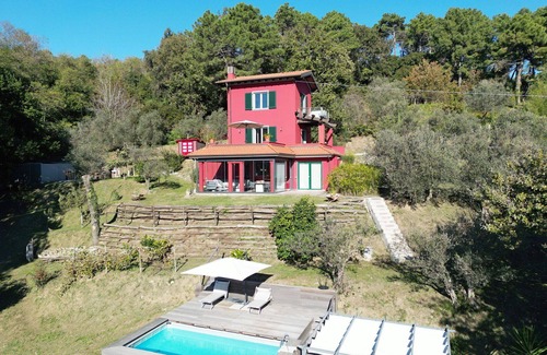 Fosdinovo Villa | House - 4 People - Private Pool & Garden - Sea View - WiFi