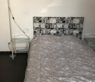 Montigny-le-Tilleul Bed & Breakfast | House