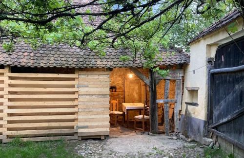 Crit House | House by the Church - entire house