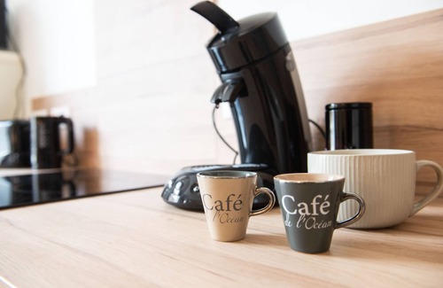 Accolay House | HOUSE DIVIDED INTO 2 APARTMENTS FOR 8 PEOPLE