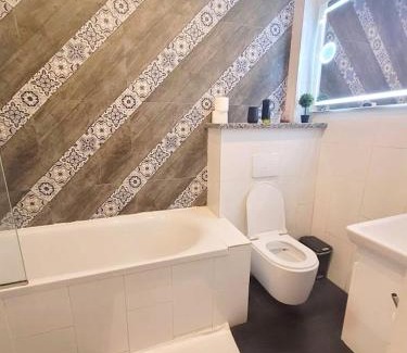 Douala Apartment | HOUSE EMAH