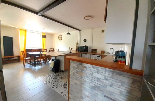 La Tourlandry House | House Gite 9pers + access Château de la Tourlandry (Park & wellness area)