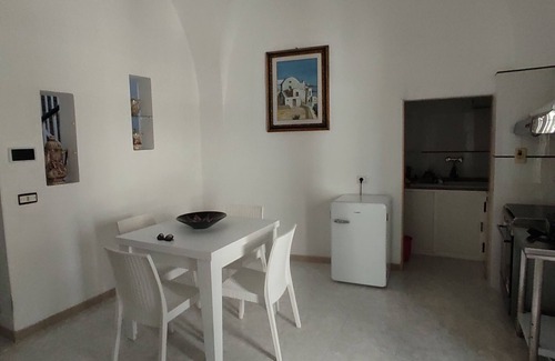 Centro Storico House | House in front of the castle offers a charming holiday home experience in Massafra