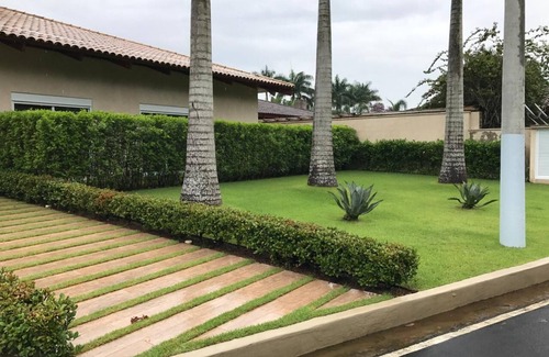 Marina House | House in gated community with pier