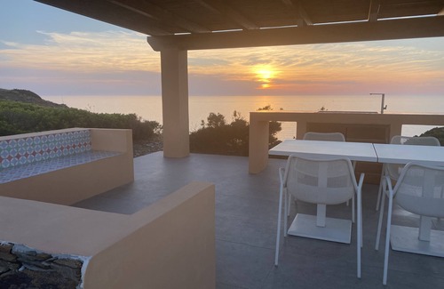 Sassari House | House in the countryside by the sea
