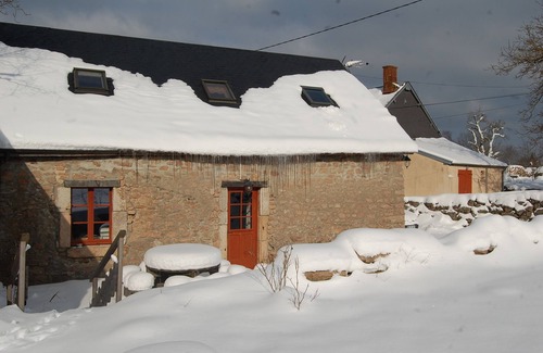 Quarre-les-Tombes House | house in the Morvan natural park in quarre les tombes for 8 people