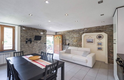 Pian dei Manzi Apartment | House La Rosa "Bruno"