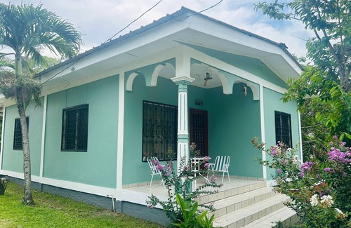 Puerto Cortes House | House near the beach in Tulian Campo