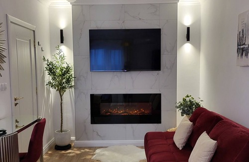 Satu Mare Villa | House of Chess Luxury Villa Satu Mare